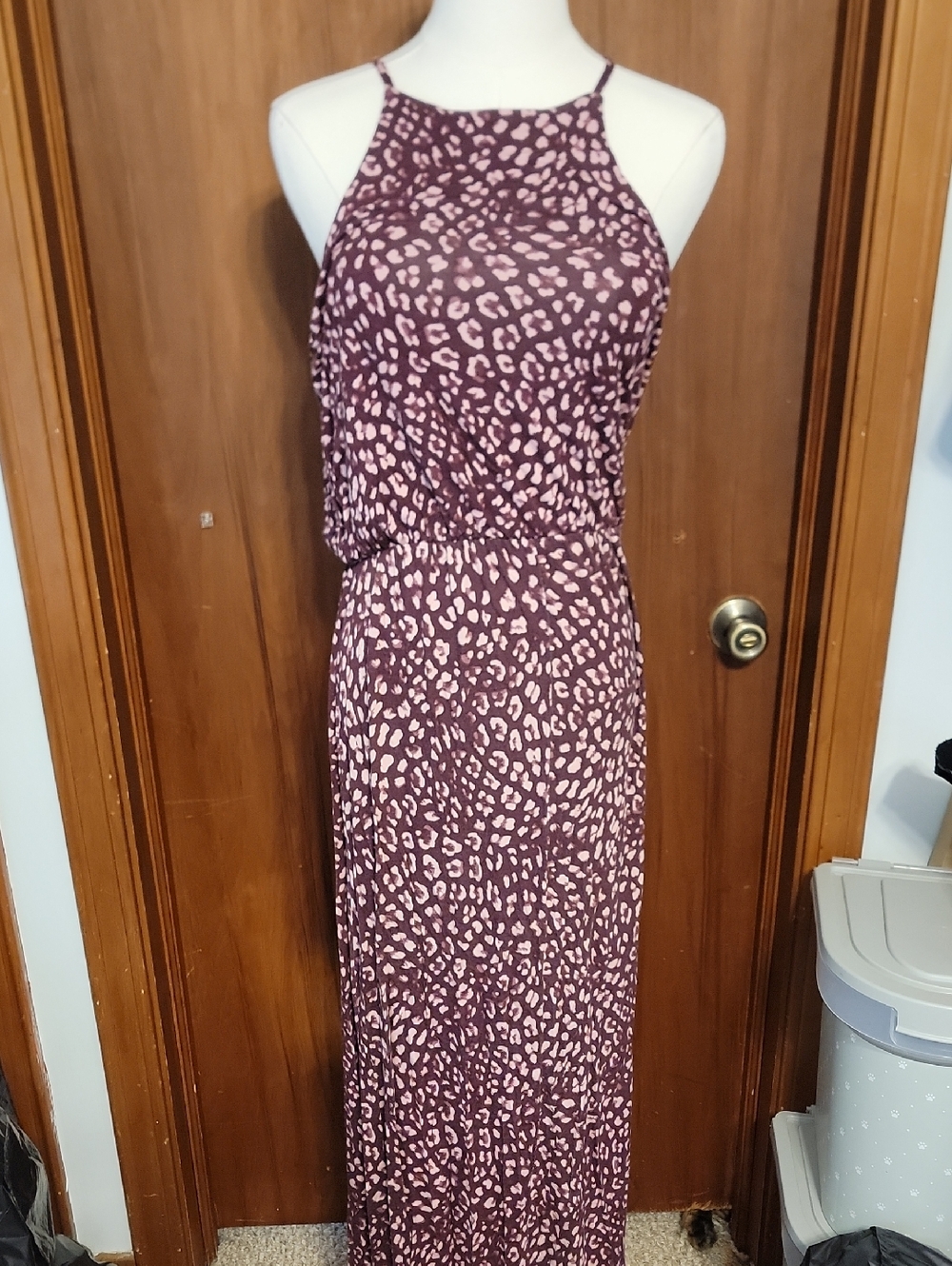 Sleeveless Mauve Leopard Print Maxi Dress